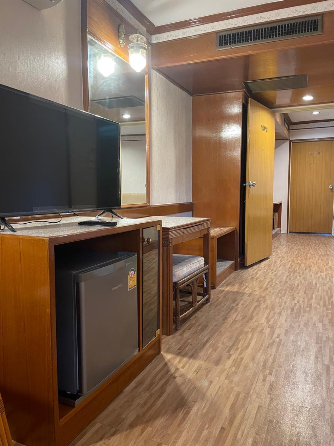 Hotel Pattaya Beach Екстер'єр фото